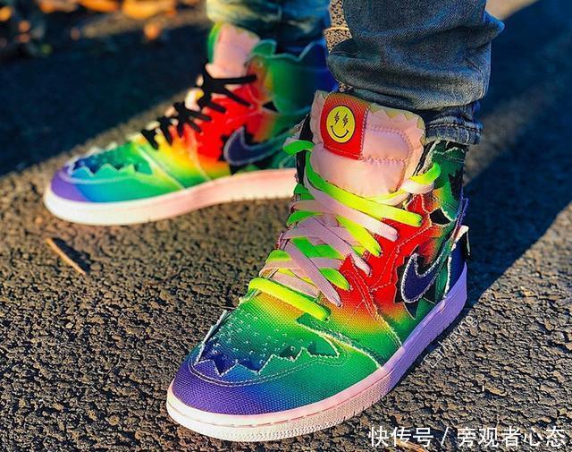 下月狠货数不过来!Yeezy红字、自动系带AJ