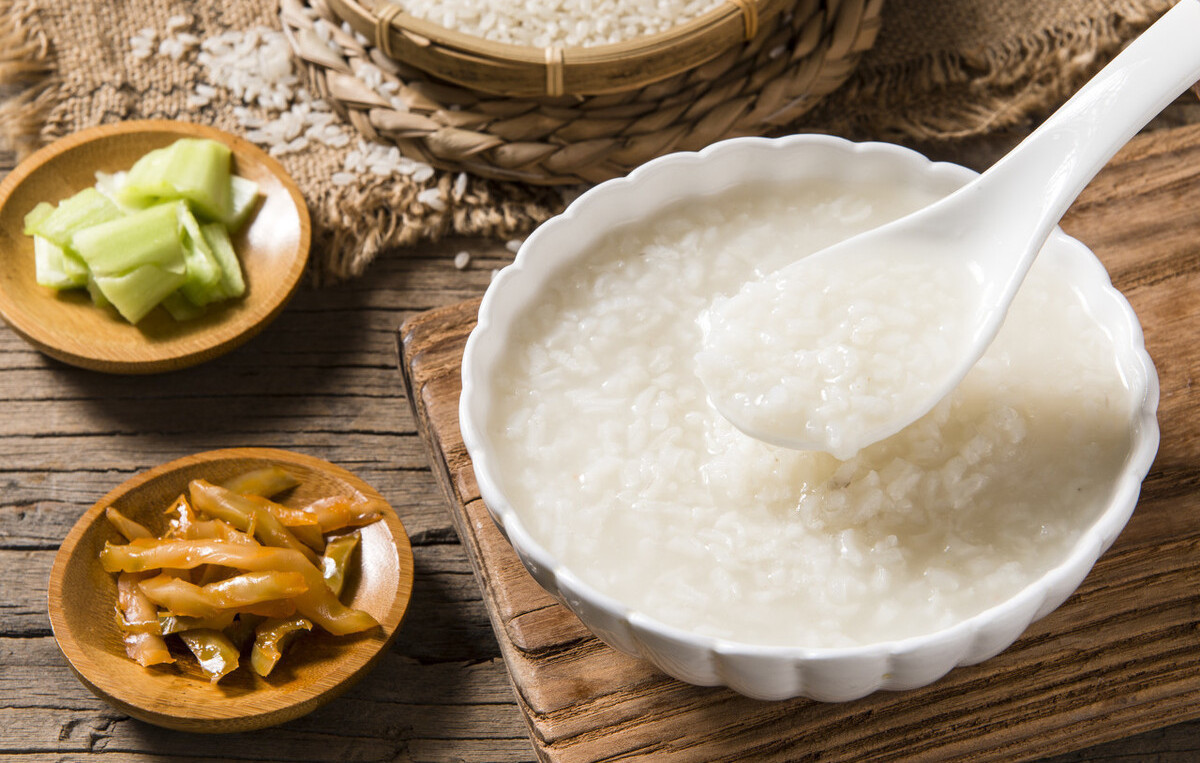 老林|血脂高的人,天天吃素反而适得其反,少吃这2物才是降血脂的关键