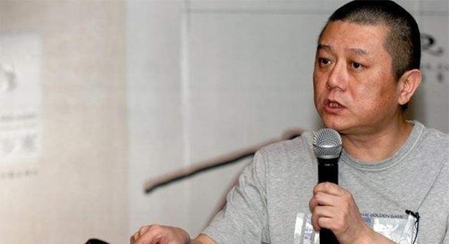 空想主义&王朔批评余华:他沉不下来,就没戏,关键是他看不得别人