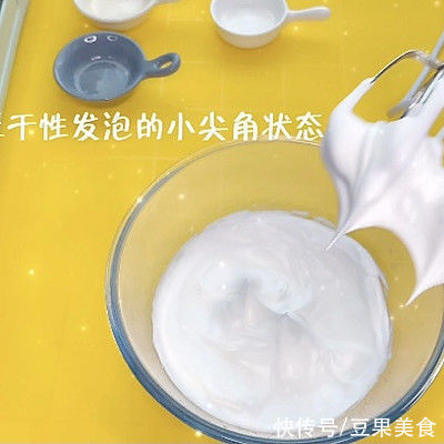 不开裂，不回缩，不塌陷的纸杯蛋糕来啦