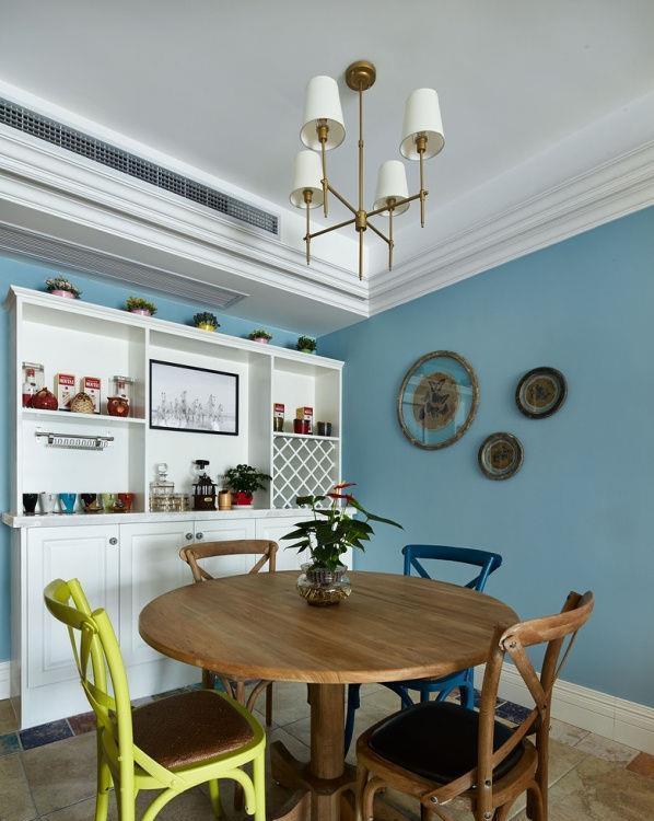 阳台|媳妇坚持阳台加高30公分,居然多出一间房,父母来也有的住