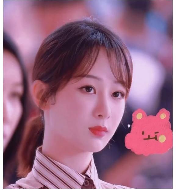 蔣欣以樊勝美一角錄萌探,摟著楊紫說(shuō)有歡樂(lè)頌?zāi)俏读?
onload=