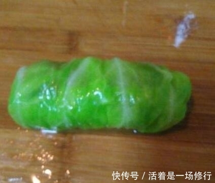 包菜|你还在吃饺子吗?这样做着吃,等上桌直接用手抓着吃