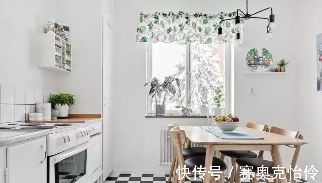 户型|晒父母57平小户型,全屋都很温馨,卫生间门口打衣柜!太舒服了