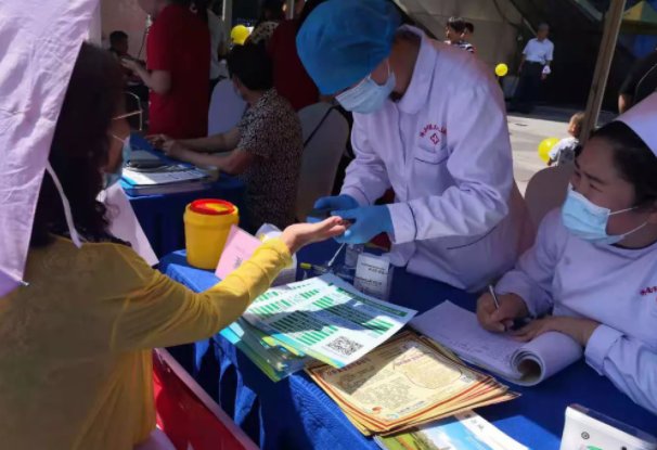 日常工作|济南三院组织开展“守安全、促发展、安全用械”义诊活动