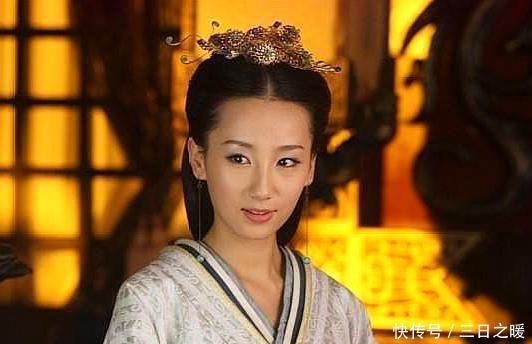 继子|史上最值得同情的皇后,丈夫死后嫁给继子,最后被亲儿子嘲笑致死