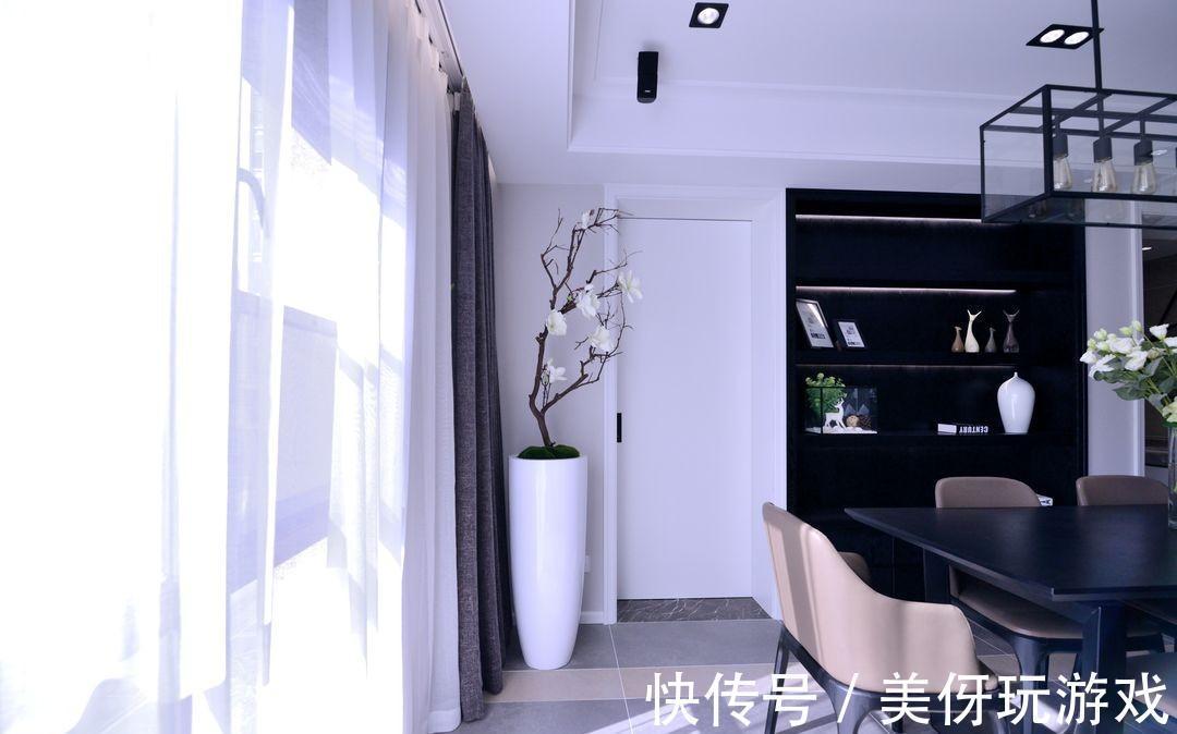 李文伟|将时光碎片收集起来,在光影间,拼凑出让人踏实的安居之所