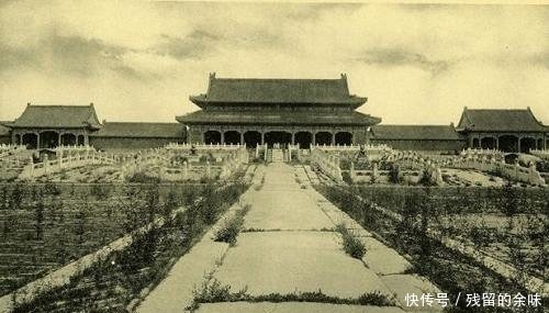 于倬云|70年前故宫到处是垃圾，杂草丛生，从故宫清理出垃圾就高达25吨