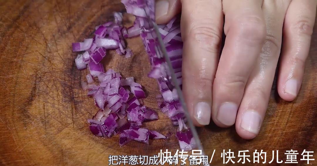 补铁|铁比牛肉高,2块钱做一锅,宝宝吃完一碗还要吃,长个又长肉