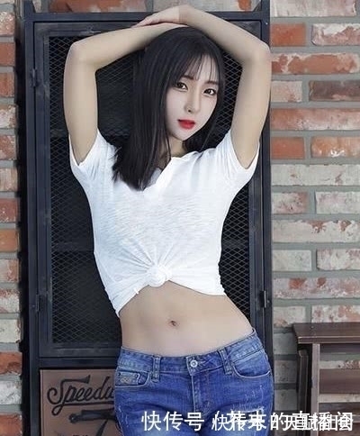 日常装|牛仔裤修腿提臀,让普通的日常装也变得有趣迷人起来,女神范十足