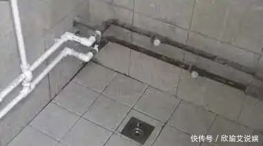师傅|卫生间横向排水管太显眼?装修师傅给支了一招,做完后真好看!