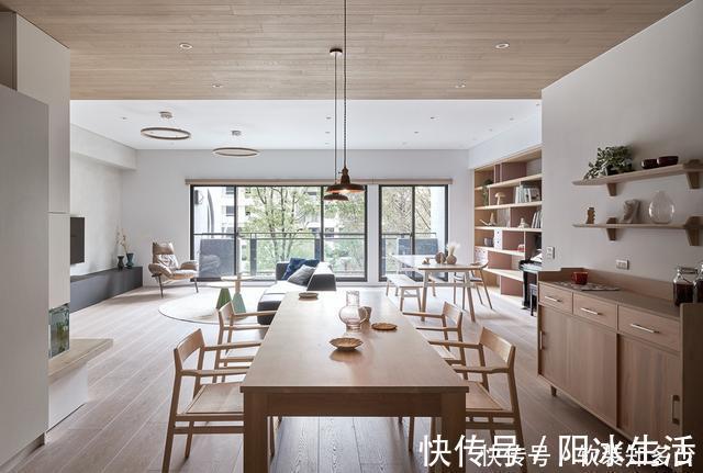 层架|一家三口住在这素雅别致的环境中，真令人羡慕，这是怎么装饰的呢