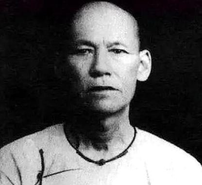 真实|慈禧手下太监总管的照片，图5才是李莲英的真实模样，眼神能杀人