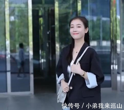 外套 上身外套下身短裤,你这是过的什么天!