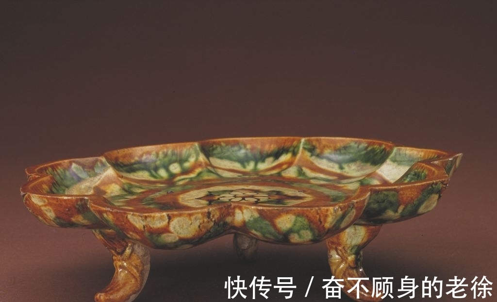 宋徽宗#为什么说汝瓷是宋代瓷器工业史上的一大突破?