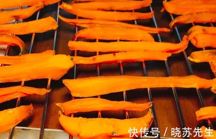 晒红薯干,牢记这2个小技巧,红薯干红润不干硬,香甜软糯
