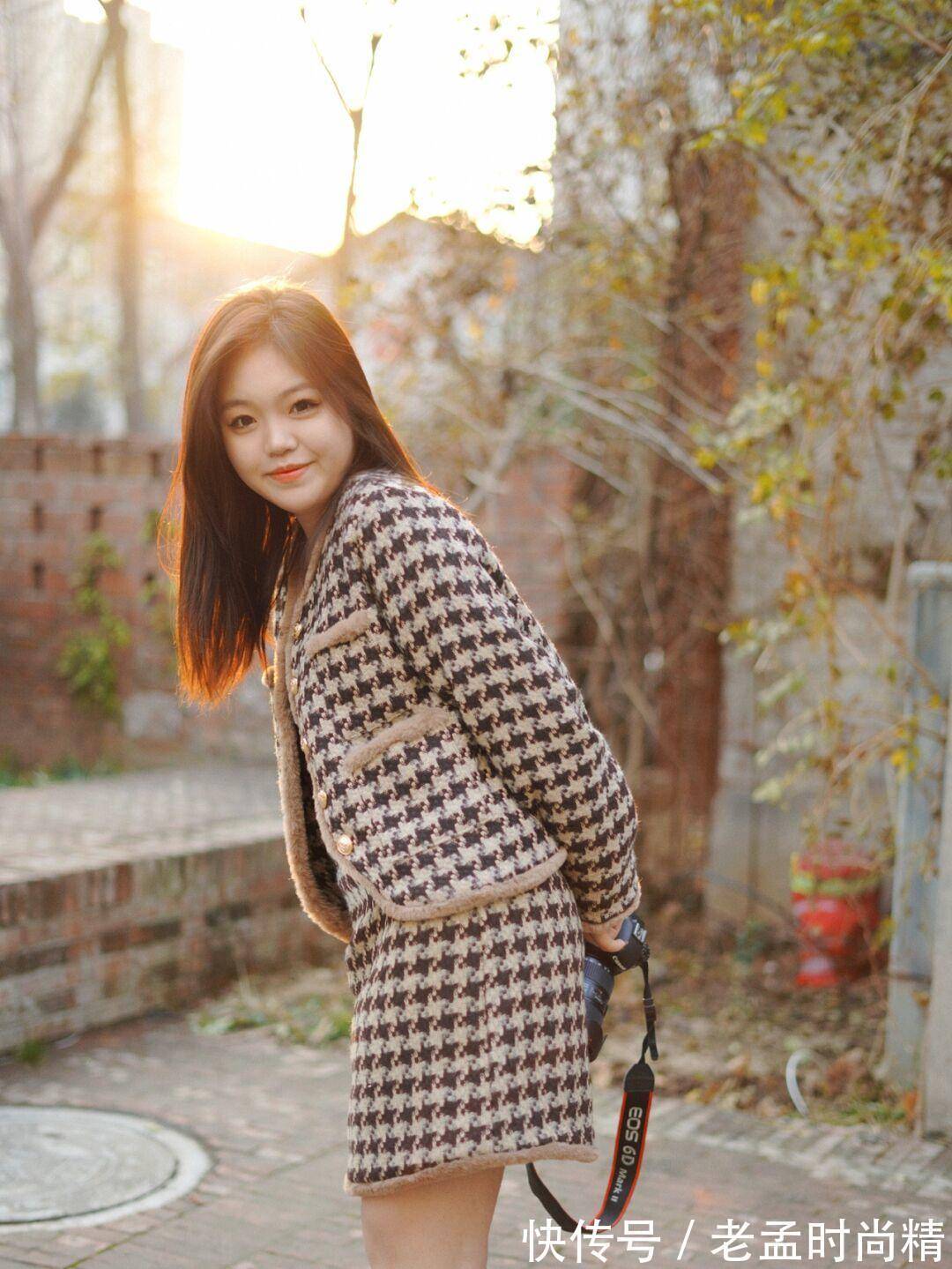 穿搭 这5色小香风套装你有哪套?穿出女人的自信,温婉大方,时尚迷人