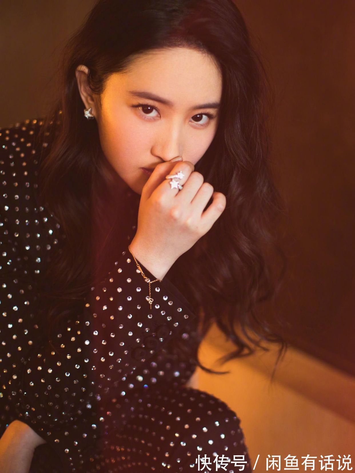 新年烫头 有种时髦叫“新年烫头”,换这3种卷发去拜年,亲戚都夸你好洋气