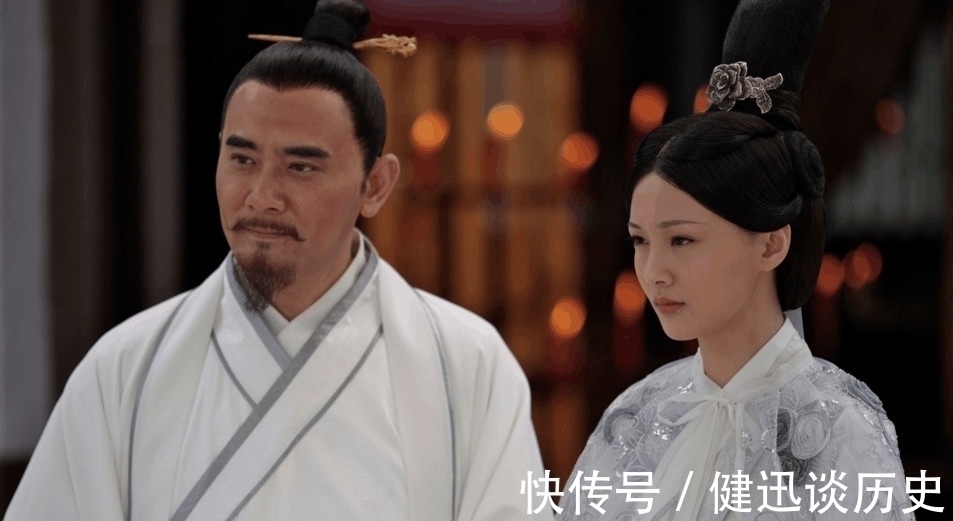 琅嬛记$唐朝一才女,写了一首诗送给隔壁书生,母亲看到后说:嫁给他吧