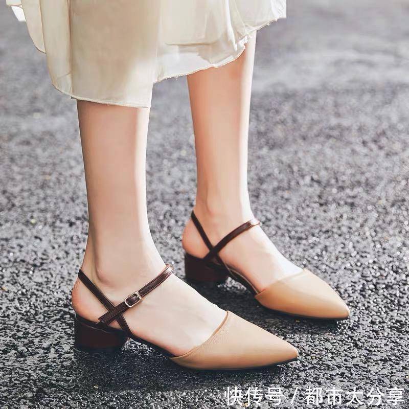 一字扣 鞋控必备单品,6双优雅气质凉鞋随便挑,解决你的选择恐惧症