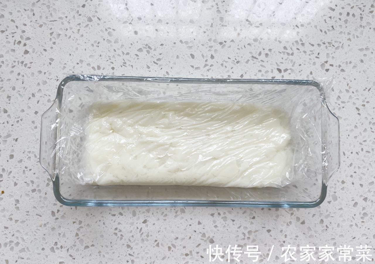 牛奶裹上面粉炸一炸，香酥可口，浓浓的奶香味，大人孩子都爱吃