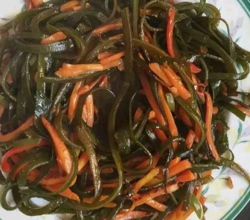 海带和此物一起炒,血管畅通无阻,子宫干净了,皮肤也越来越健康