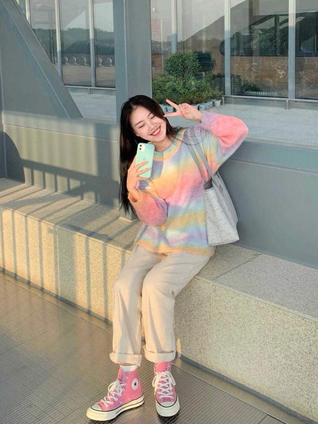 搭配|裤子最不挑年龄了!不光百搭还能提升气质感,简约高级谁能不爱?