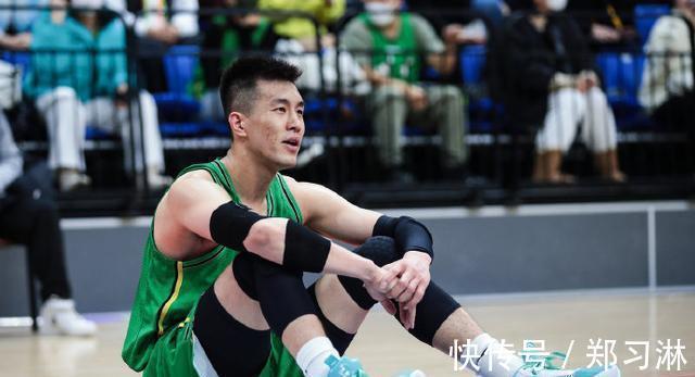 李晓旭|辽宁男篮坏消息!郭艾伦曝腿伤受挫,恐就此无缘常规赛MVP