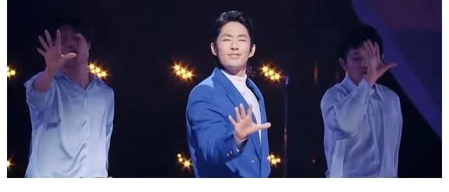 《追光2》首播，连更4期诚意满满，1位泰籍哥哥成黑马