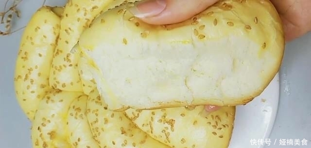 不用烤箱,不用水,做家人爱吃的面包,香甜营养,软过馒头太多了