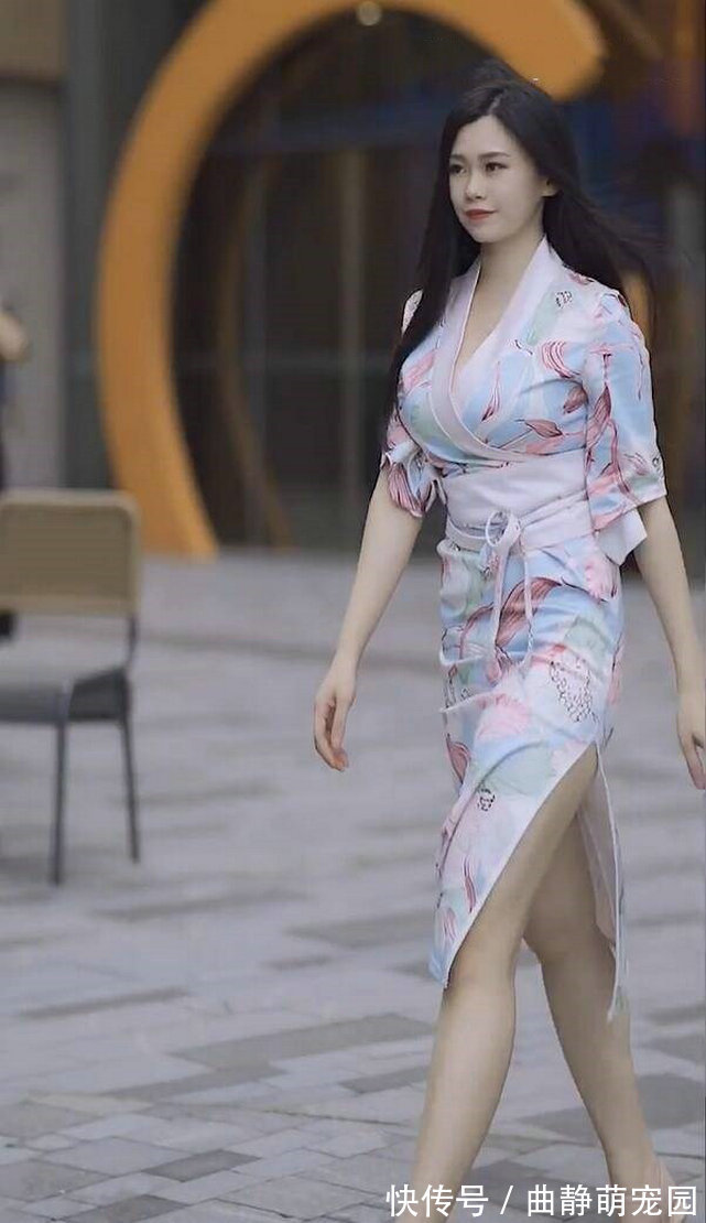 高跟鞋|小姐姐展示的只是她的背影和侧脸，但是这些足以衬托出她身上魅力