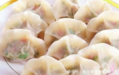 饺子馅|萝卜做饺子馅要不要焯水很多人弄错了,难怪包出来味道重不鲜甜