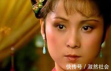 晴雯!红楼梦中,有一丫鬟将宝玉和袭人的秘密泄露给黛玉,最后不得善终