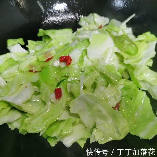 包菜|酸辣包菜，酸辣开味，做法简单