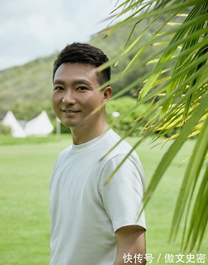 央视动真格了?国脸康辉镜头全被删减,撒贝宁将何去何从