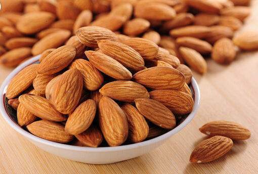 长寿|人到中年想长寿，坚持吃4种食物，腰不痛了，腿不酸了，早吃早好