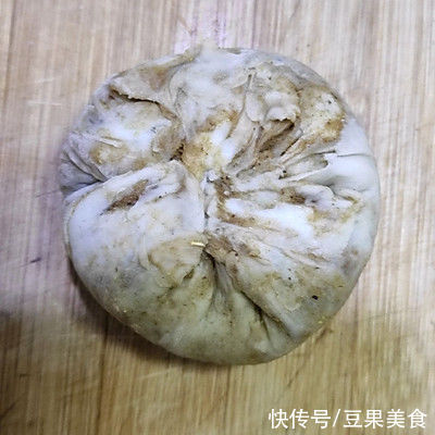 秘?正宗的老北京麻酱烧饼