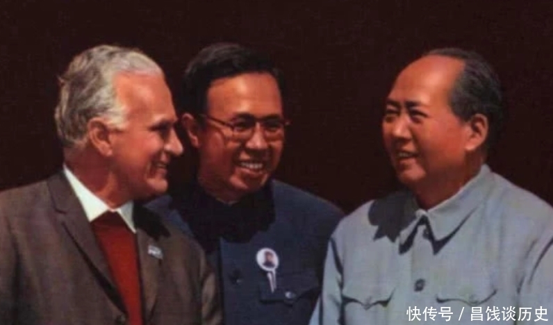 尼克松|尼克松访华时,问毛主席如何看待原子弹,毛主席一句话令其哑口无言