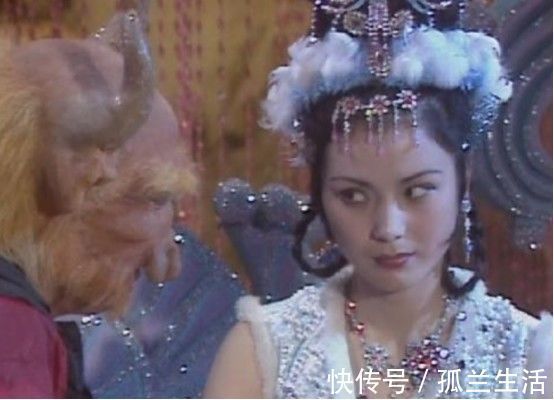 四大名著@为什么民国版西游记被禁播?你看看蜘蛛精穿的啥,这谁受得了