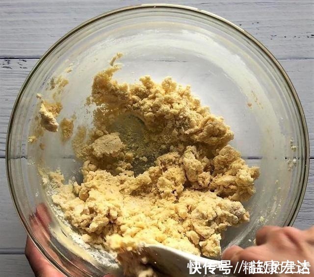 长大|孩子最馋这点心,天天喊我做,只需几块钱成本,补脑补钙长大个