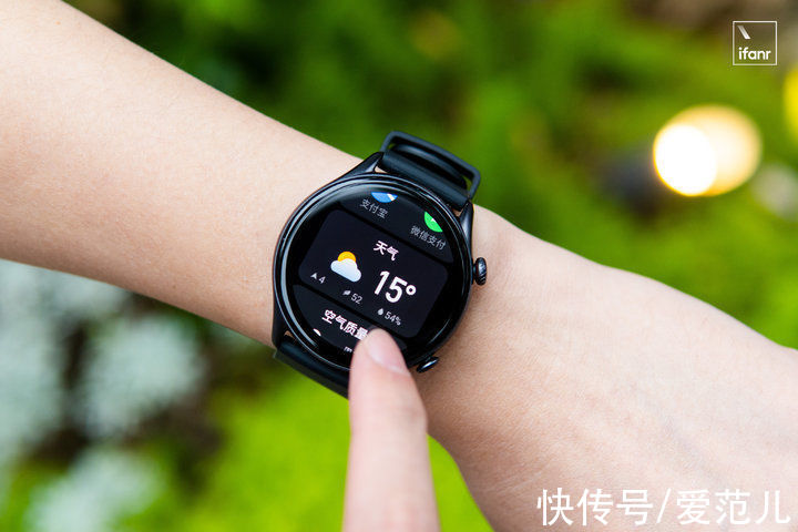 Amazfit 跃我 GTR 3 Pro 体验：两周一充，千元售价，还新增了血压筛查