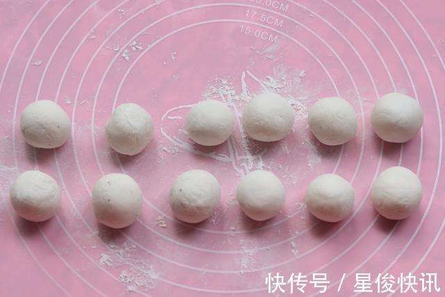 老人|家有老人看过来,常给老爸熬这汤,白发变黑发,乌黑还柔顺