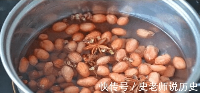 卤花生米|湿气最怕“这道菜”,简单拌一拌,湿气没了,身体也更加轻松了