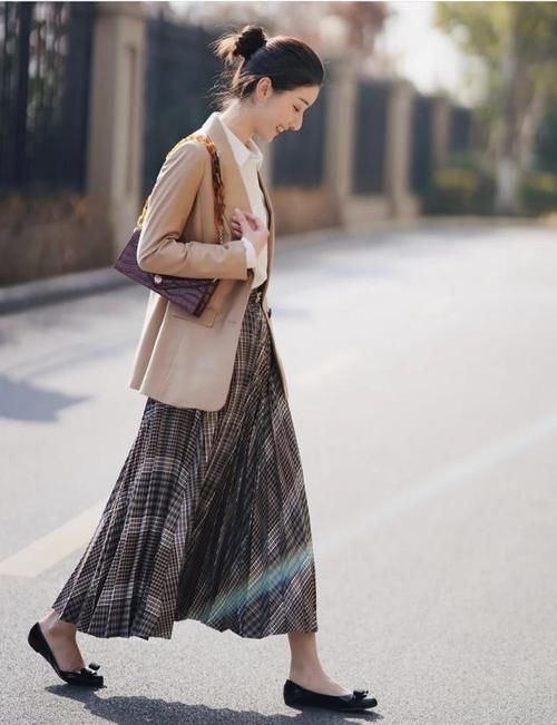 过年该怎么穿?教你用这3件外套搭出“新花样”,照着穿美极了