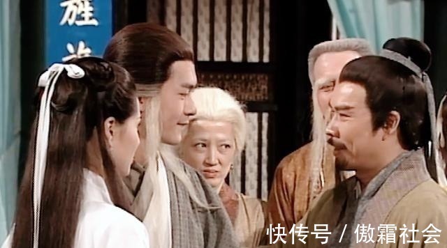 九阴真经&同样练九阴白骨爪,为何黄衫女能秒杀周芷若?周伯通说出了原因