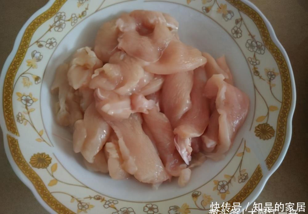 好吃|想吃炸鸡柳别去买,教你家常简单做法一学就会,比街边卖还好吃