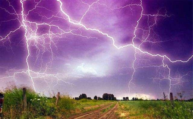 孝经$“雷打真孝子,财发狠心人”是啥意思?有道理吗