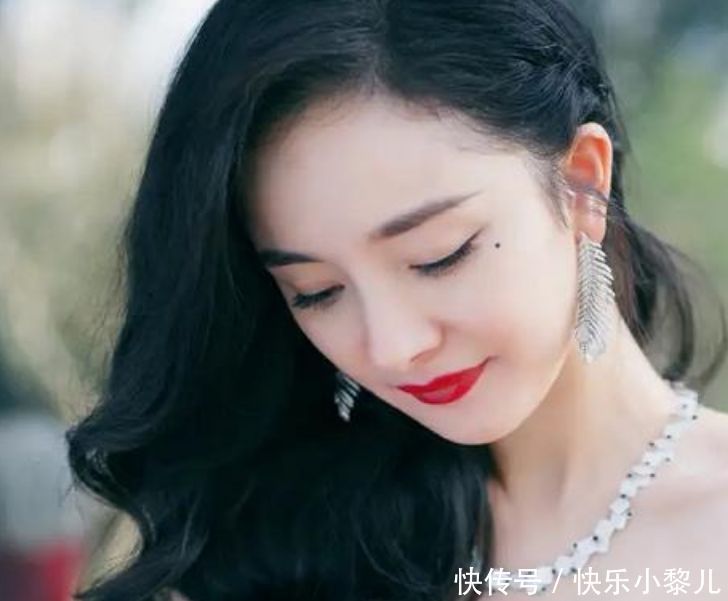 嘴角|宝宝脸上这几个部位有“痣”，父母先别着急点掉，越长大越美
