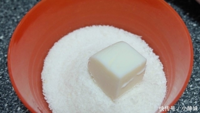 清凉营养的甜品自己做,香甜不腻、健康营养,没有添加剂更好吃!