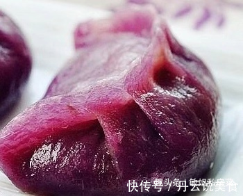 冷天就爱吃饺子,不放面粉,颜色好看,营养高,孩子吃一盘嫌不够